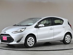 Toyota Aqua 1.5 VVT-i HYBRID **360 PAN CAM**ANDROI - Image 4