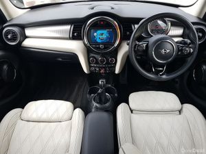Mini Cooper Cooper Exclusive - Image 4