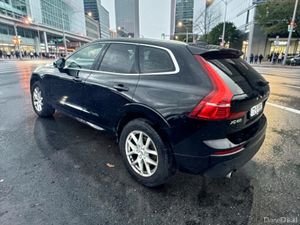Volvo XC60 NEW SHAPE D4 190HP AWD MOMENTUM FSH - Image 4