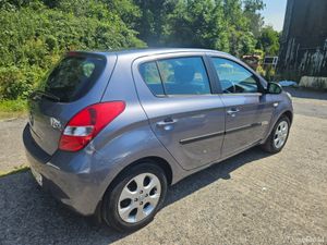 Hyundai i20 2012 1.2cc 5 door, low mileage - Image 4