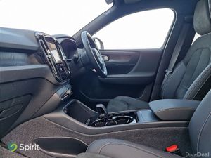 Volvo XC40 Fully Electric, Single Motor - Image 4