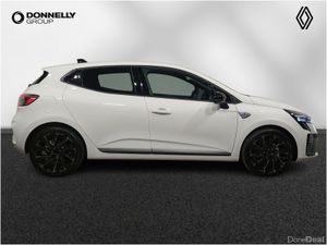 Renault Clio Hatchback Techno Esprit Alpine - Image 4