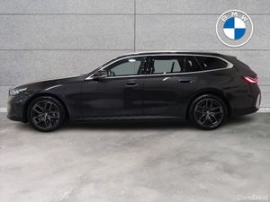 BMW i5 eDrive40 Sport Edition Touring - Image 4