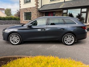 *Hybrid* Stunning 221 Seat Leon! - Image 4