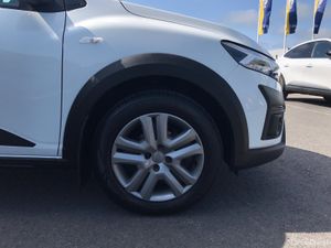 Dacia Sandero Stepway 2023 - Image 3