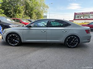 Skoda Superb 2.0 DIESEL SPORTLINE AUTO **STEEL GRE - Image 4