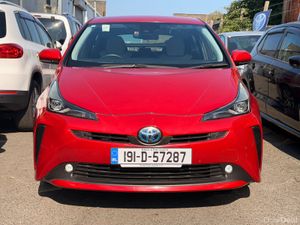 Toyota Prius 2019 hybrid self charging - Image 2