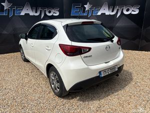 Mazda Demio Skyactive 1.3 2017 - Image 3