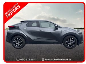 Toyota C-HR PHEV SPORT - Image 3