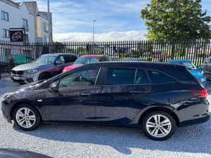 2018 (181) Vauxhall Astra 1.6 CDTI Tech Line - Image 4