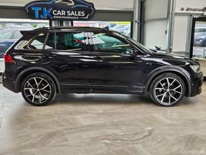 201 VOLKSWAGEN TIGUAN R-LINE BLACK EDITION AUTO - Image 2