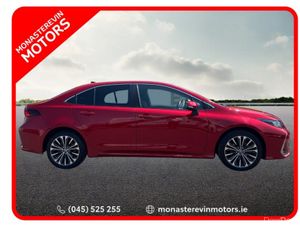 Toyota Corolla LUNA SPORT SALOON 4DR - Image 3