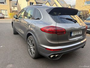 Porsche Cayenne S 2015 hybrid  automatic  €29990 - Image 2