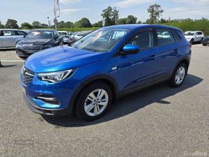 Vauxhall Grandland X SE - Image 2