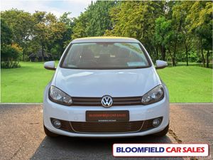 Volkswagen Golf 1.4 HIGHLINE , AUTO // VERY LOW MI - Image 2