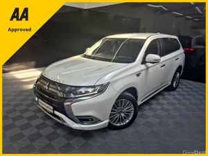 🔥MITSUBISHI OUTLANDER PHEV 4WD  only 37000km!🔥 - Image 3