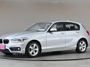BMW 1-Series 118i AUTO SPORT LINE **REVERSE CAMERA - Image 4