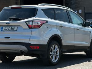 Ford Kuga 1.5 TDCi - Image 3