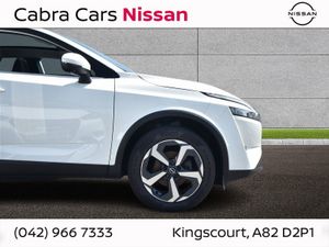 Nissan Qashqai Auto Premium. Pan Roof - Image 4