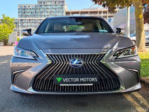 Lexus ES LUXURY SUNROOF BEIGE LEATHER 12 MONTH WAR - Image 4