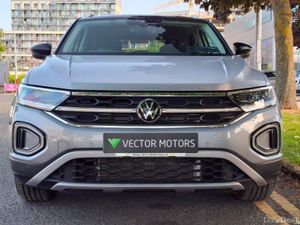 Volkswagen T-Roc 2.0 TDI STYLE AUTO 12 MONTH WARRA - Image 4