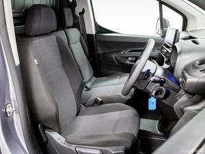 Citroen Berlingo LX Plus 1.5 Diesel Auto 130HP - Image 3