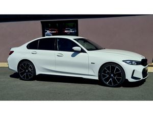 BMW 3-Series M SPORT AUTO very low miles , Full M - Image 4