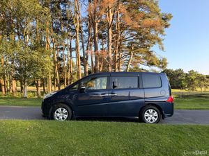 Honda Stepwagon 2009 Automatic - Image 4