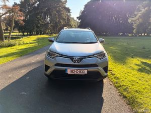 Toyota RAV4 2018 Diesel - Image 2