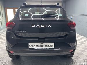 Dacia Sandero STEPWAY EXPRESSION TCE 90 NBI - Image 3