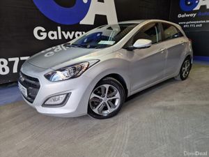 Hyundai i30 DELUXE ** REAR SENSORS, FULLY SERVICED - Image 4