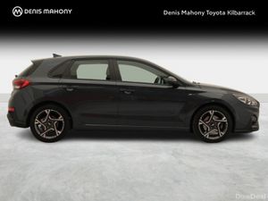Hyundai i30 NLINE PETROL 5DR - Image 3