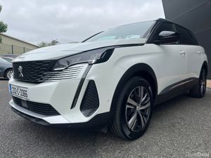 Peugeot 5008 2023 - Image 2
