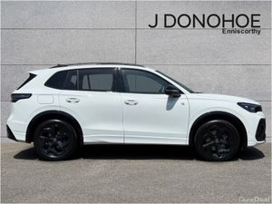 Volkswagen Tiguan 2.0TDI 150HP R Line Sunroof DSG - Image 3