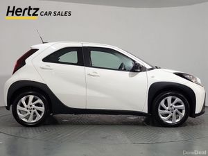 Toyota Aygo X PURE VVT-I 1.0 Petrol Manual - Image 4