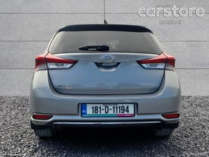 Toyota Auris 1.2 D4-T 5Dr Luna Sport - Image 4