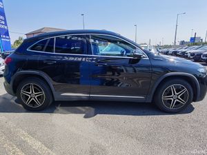 MERCEDES-BENZ EQA250 66KWH AMG LINE **96% BATTERY* - Image 4