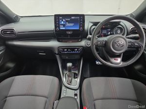 Toyota Yaris Yaris Hybrid GR SPORT - Image 4