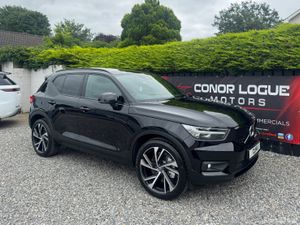 2021 211 Volvo XC40 T5 R-Design Recharge Pan Roof - Image 4