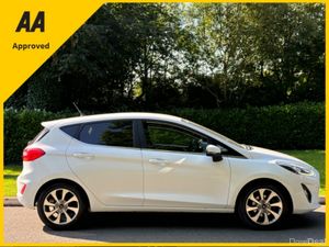 Ford Fiesta 1.1 TITANIUM 2018 *LOW KLMS* - Image 4