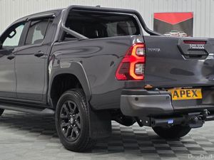 Toyota Hilux DIESEL - Image 3