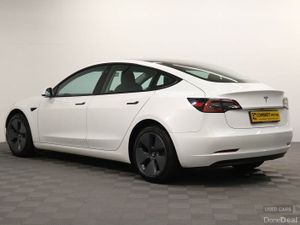 Tesla Model 3 SALOON - Image 4