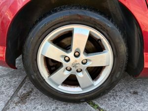Peugeot 407 EXECUTIVE 1.6 HDI 4DR - Image 4