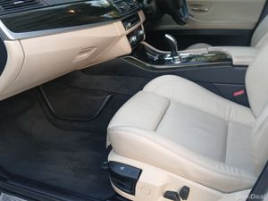 BMW 5-Series 2013 *520D MSPORT TOURING* AUTO - Image 4