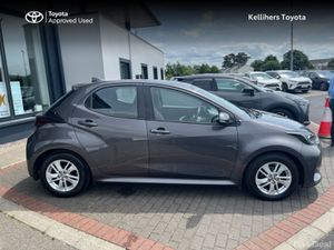 Toyota Yaris 1.0 LUNA 4DR - Image 3