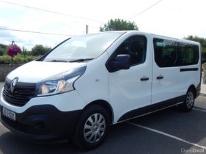 2018 Renault Trafic 9 seats NCT 07/28 - Image 4