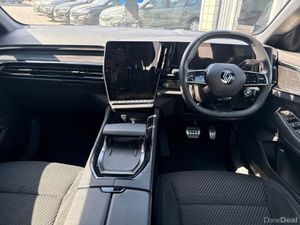 Renault Austral E-TECH Hybrid 200 iconic esprit Al - Image 2