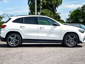 Mercedes-Benz GLA 180d AMG Night Pack Auto - Image 3