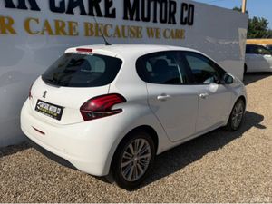Peugeot 208 2019 208 1.2 Automatic Only 73, 000Km - Image 4