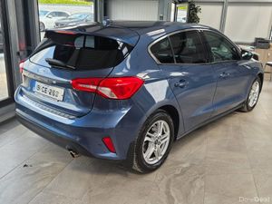 19 FORD FOCUS ZETEC PETROL - Image 3
